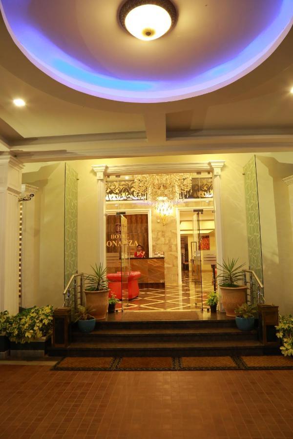 Hotel Bonanza Alappuzha Exterior foto